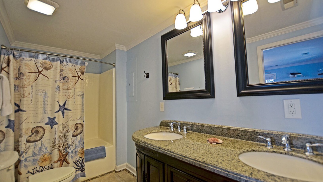 Photo of Bathroom in North Carolina Coast
