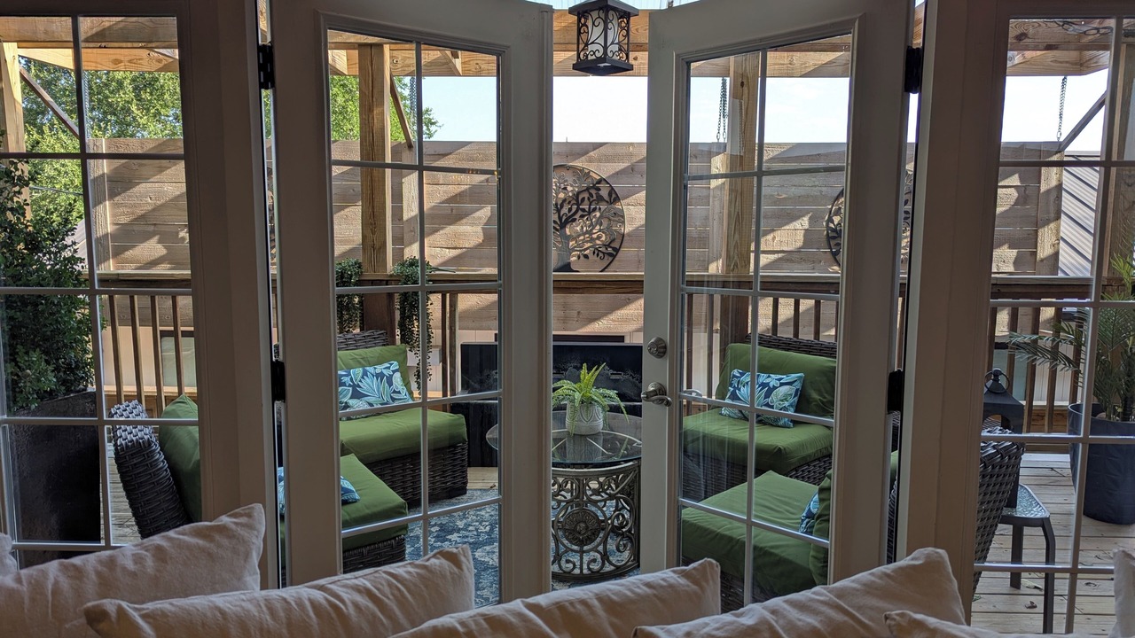 Photo of Livingroom in Barton Hills