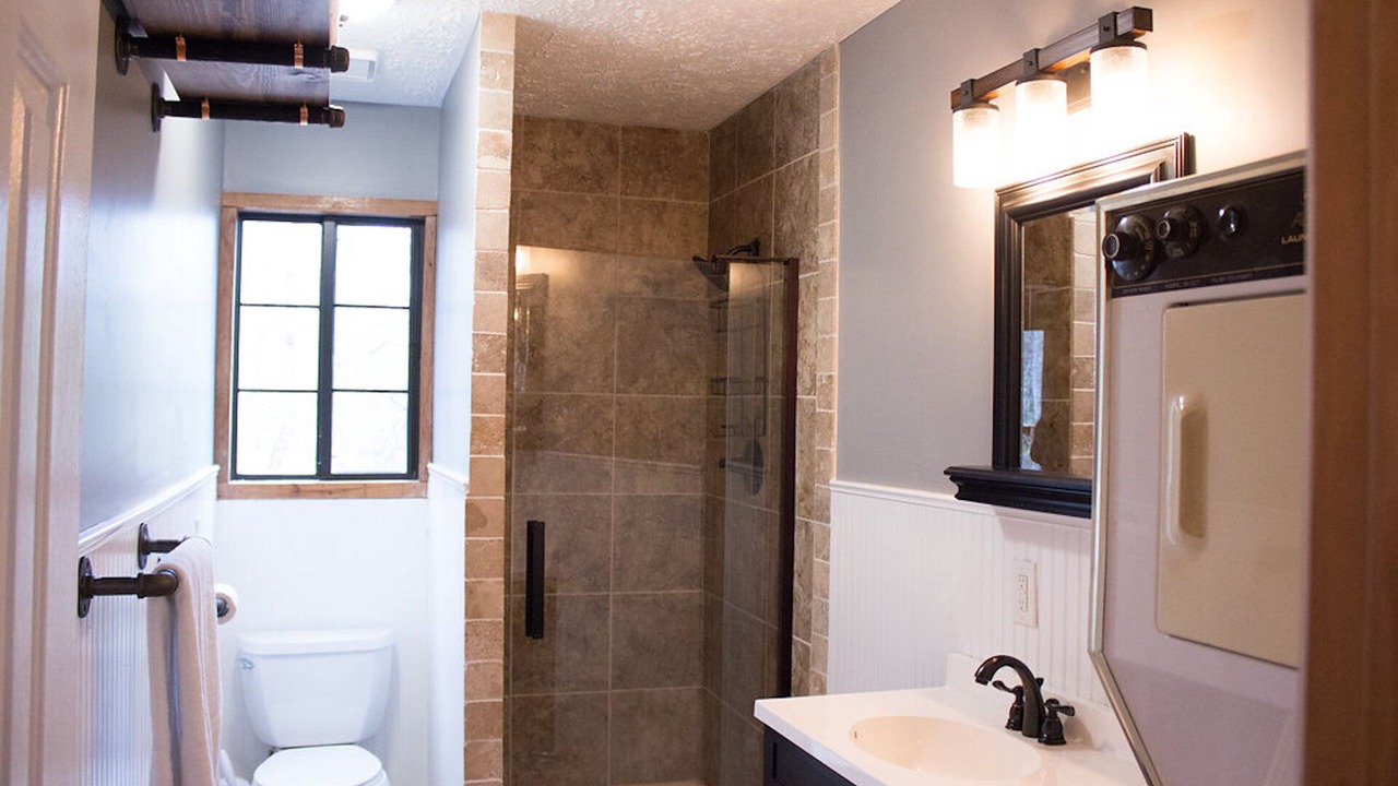 Photo of Bathroom in Smithville