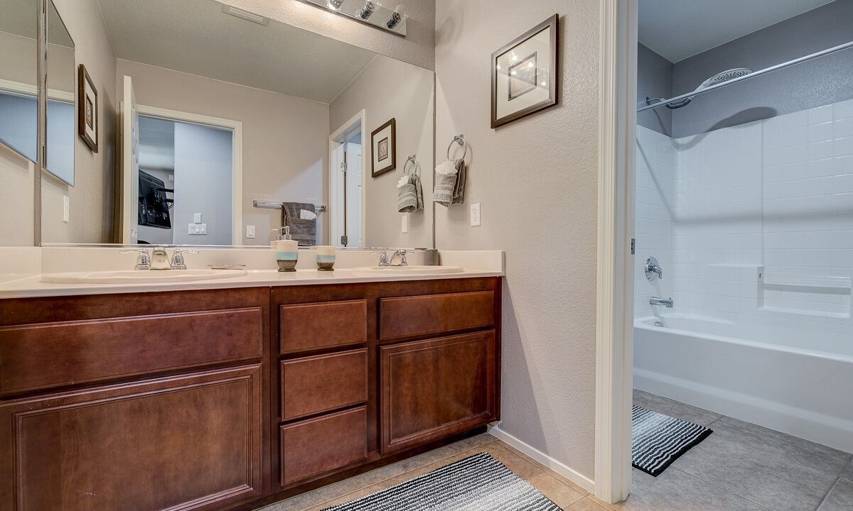 Photo of Bathroom in North Las Vegas