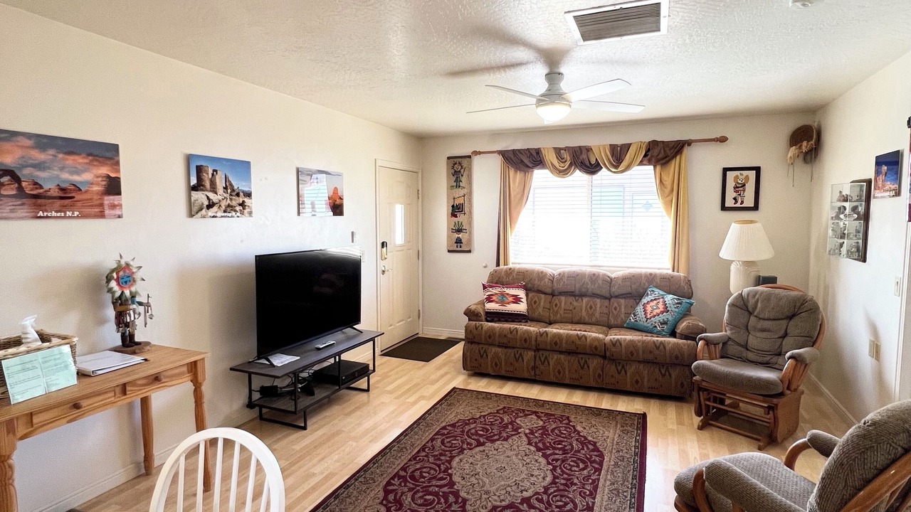 Photo of Livingroom in Blanding
