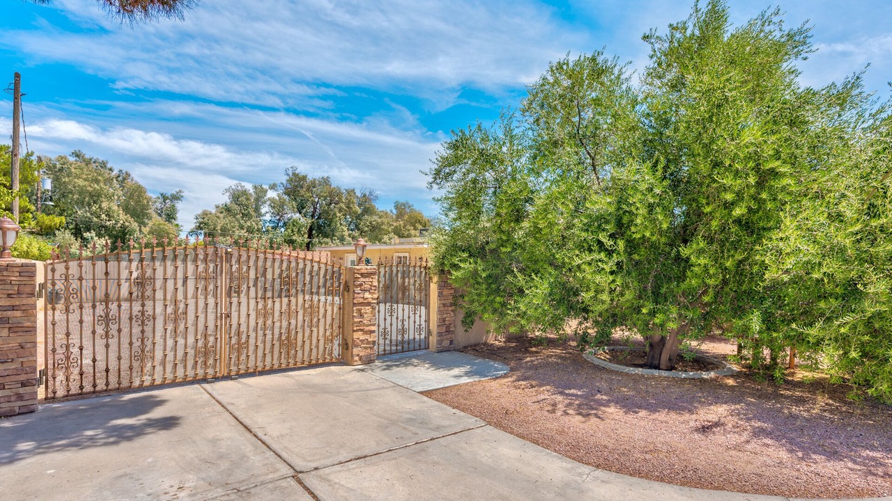 Photo of Outdoor in Paradise