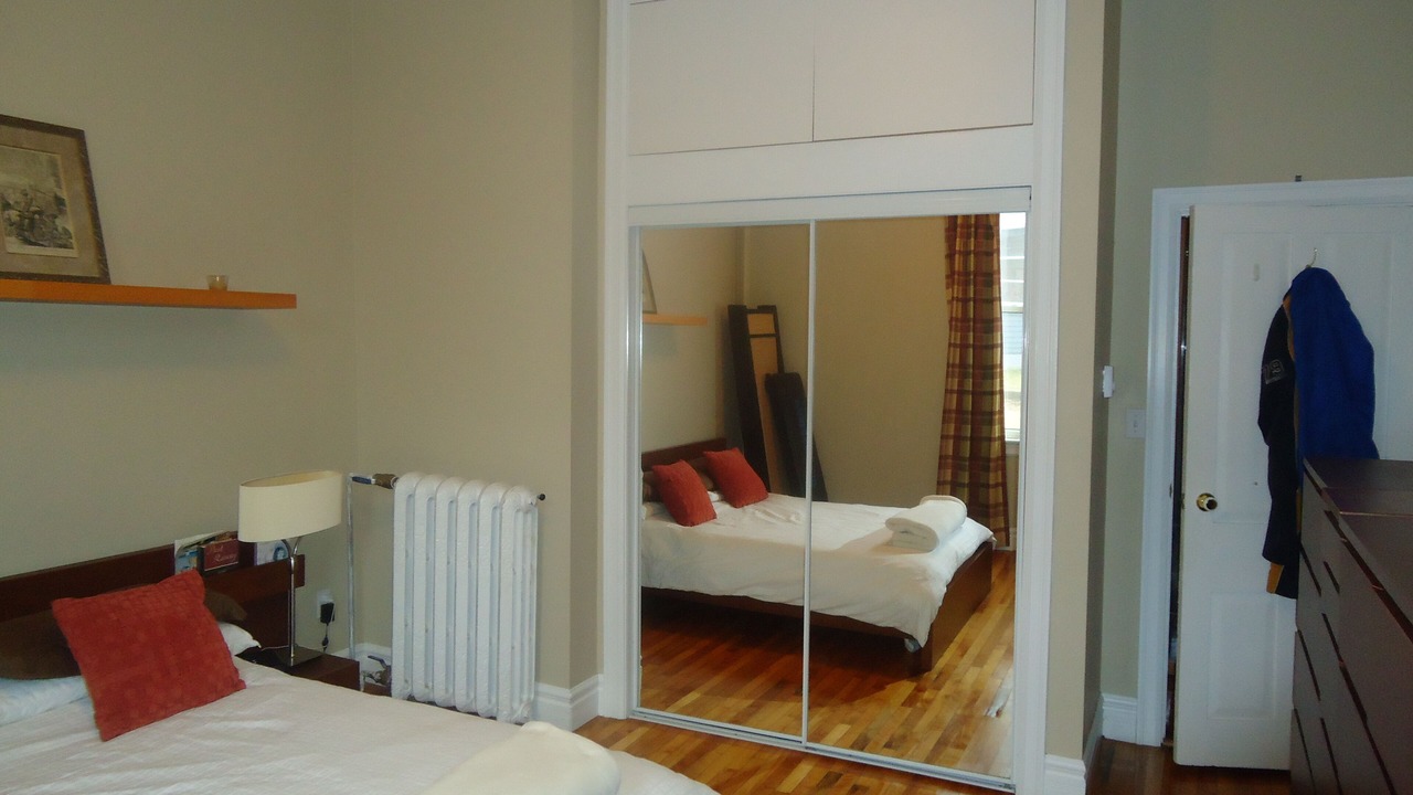 Photo of Bedroom in Queens Square