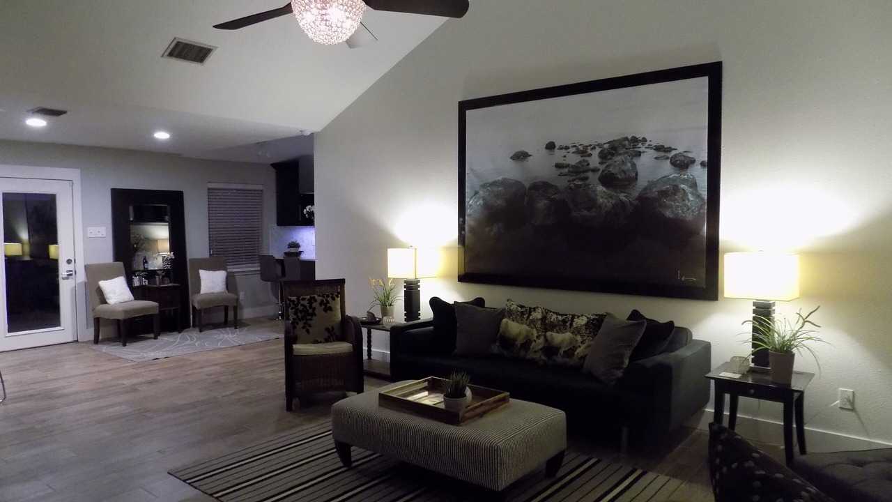 Photo of Livingroom in Westbury