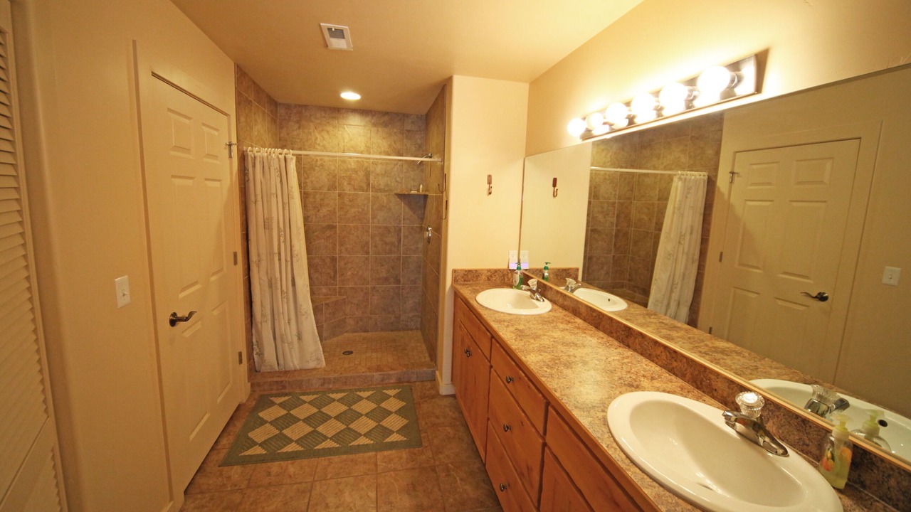 Photo of Bathroom in Moab South Valley