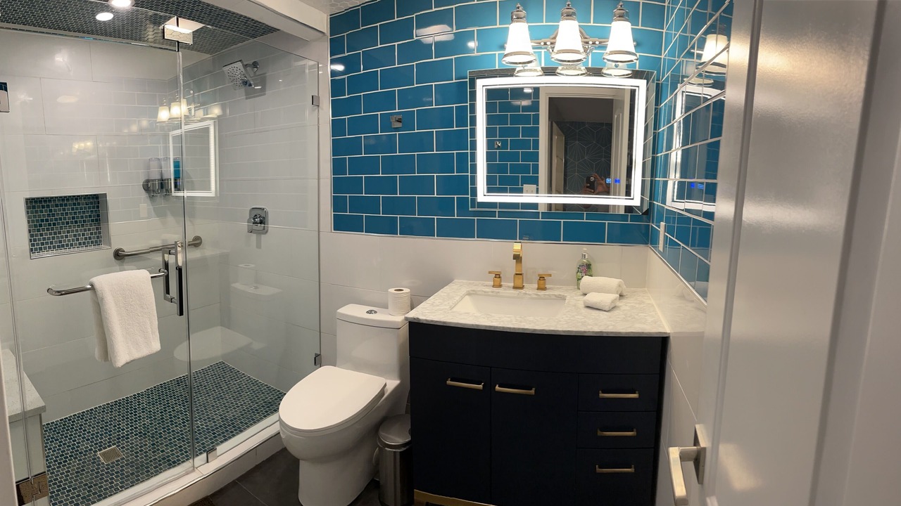 Photo of Bathroom in Buchanan Dam