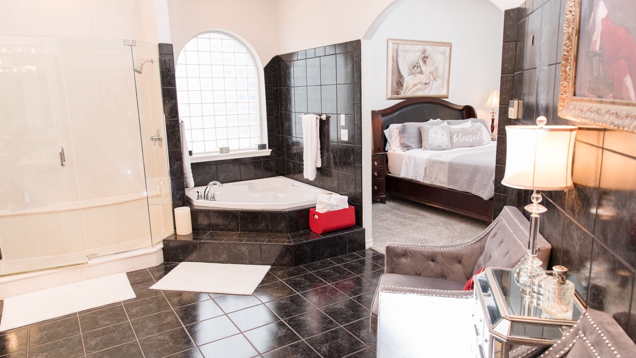Photo of Bathroom in Skiatook