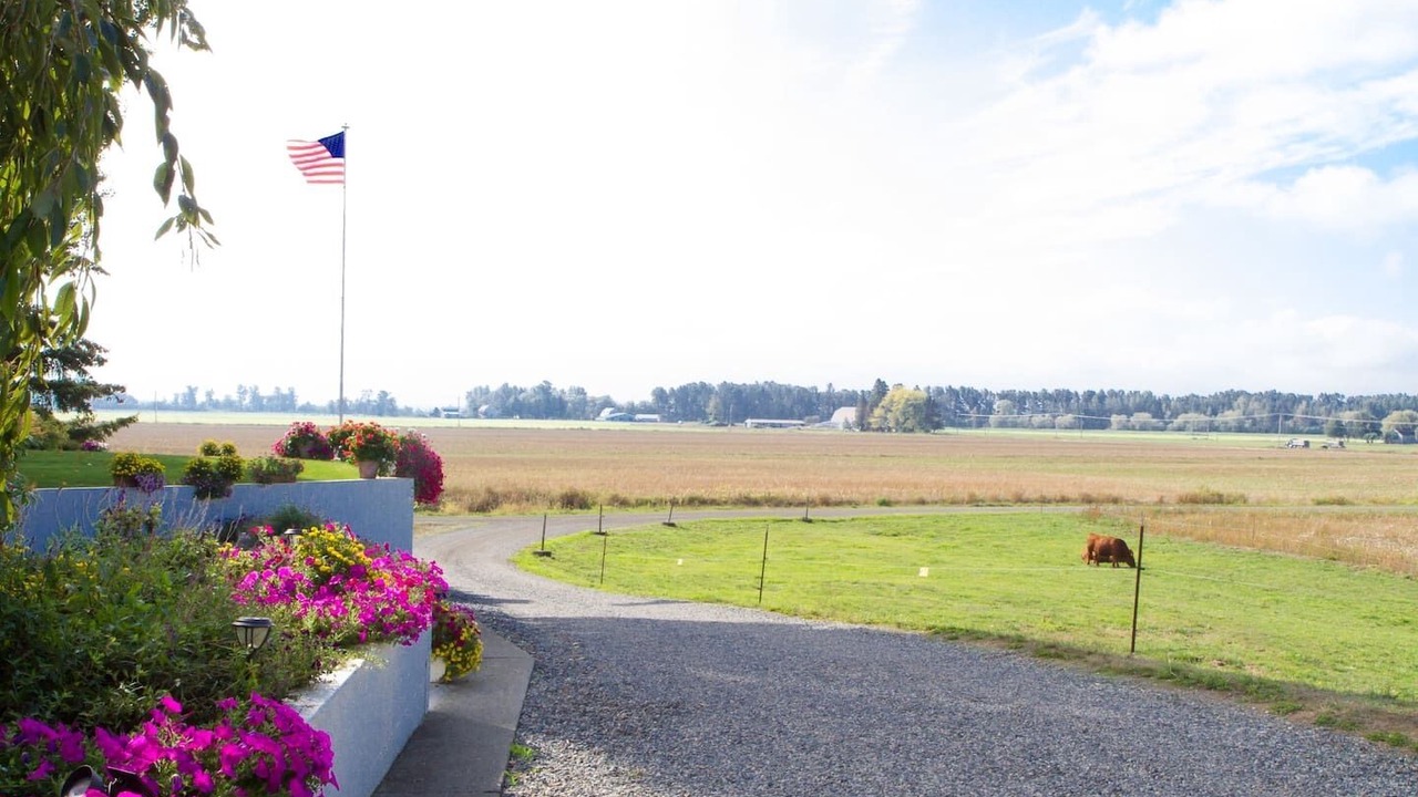 Photo of Others in Lynden