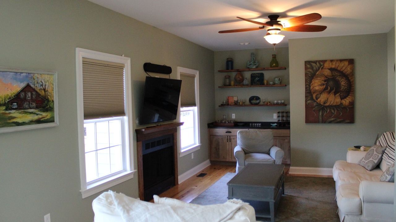 Photo of Livingroom in Cape Charles