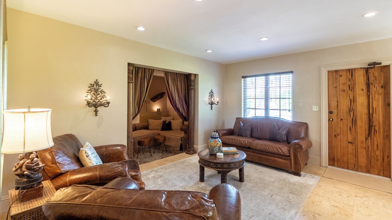 Photo of Livingroom in Bel Air