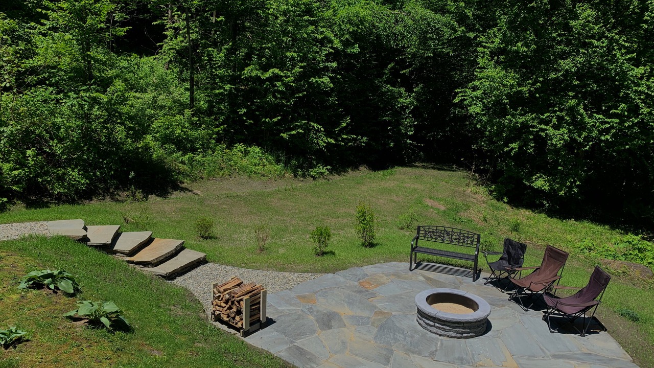 Photo of Others in Woodstock