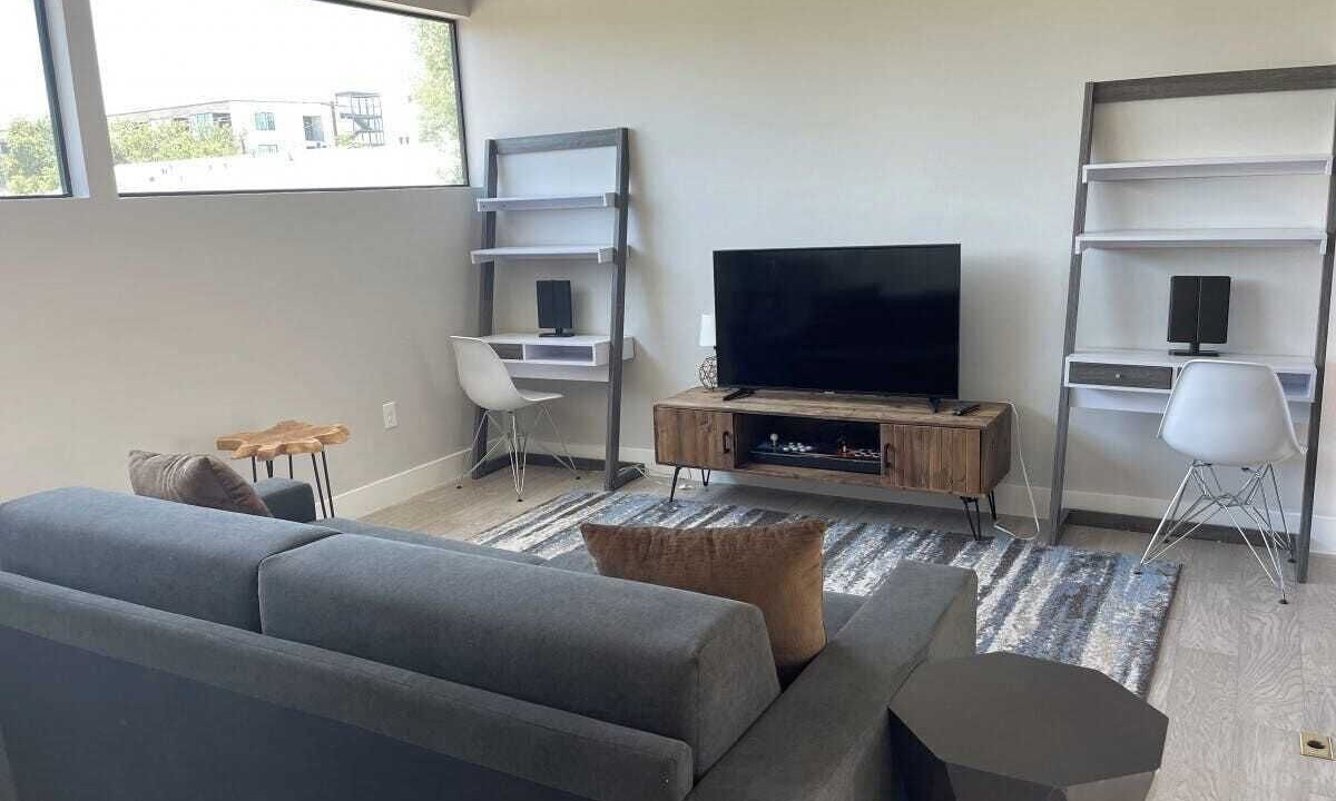 Photo of Livingroom in Central East Austin