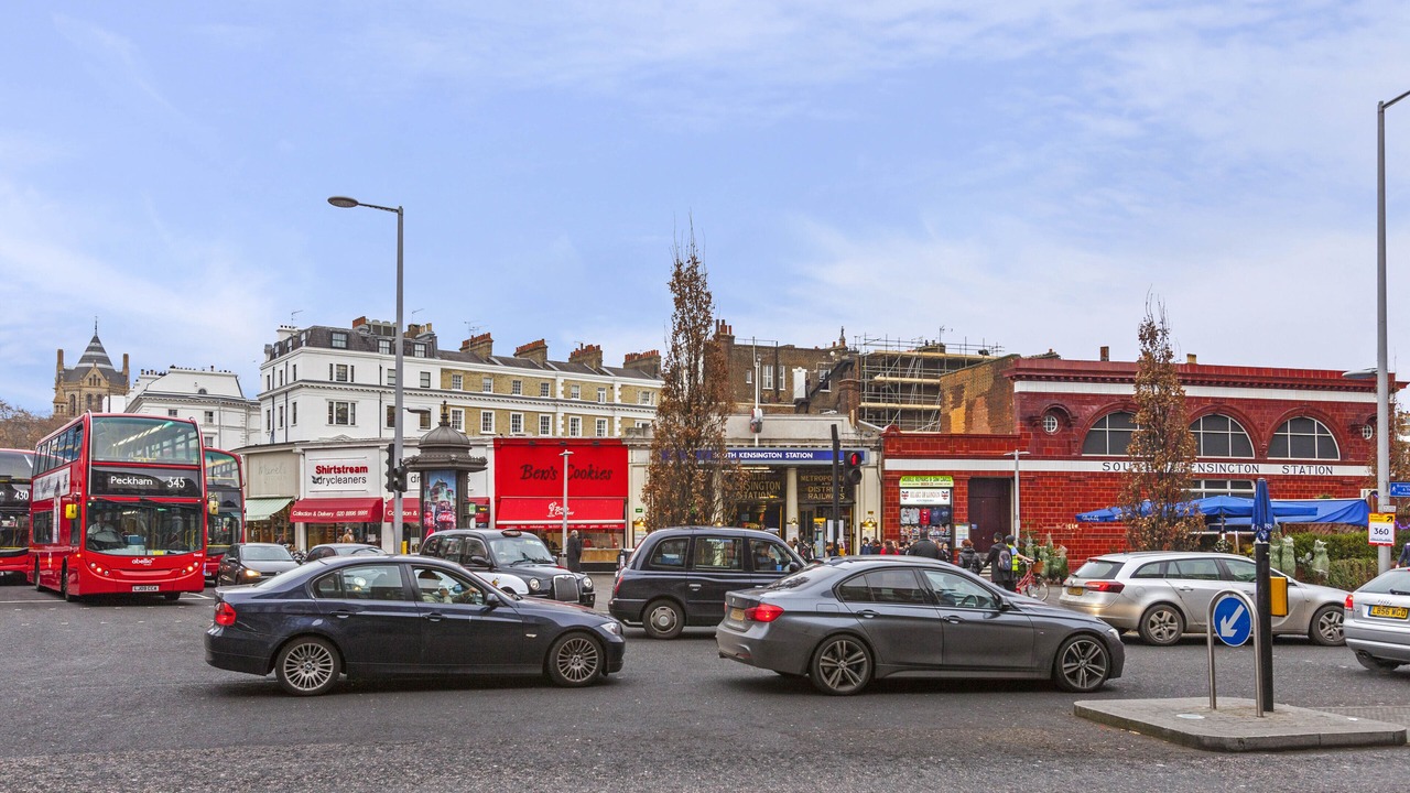 Photo of Others in South Kensington