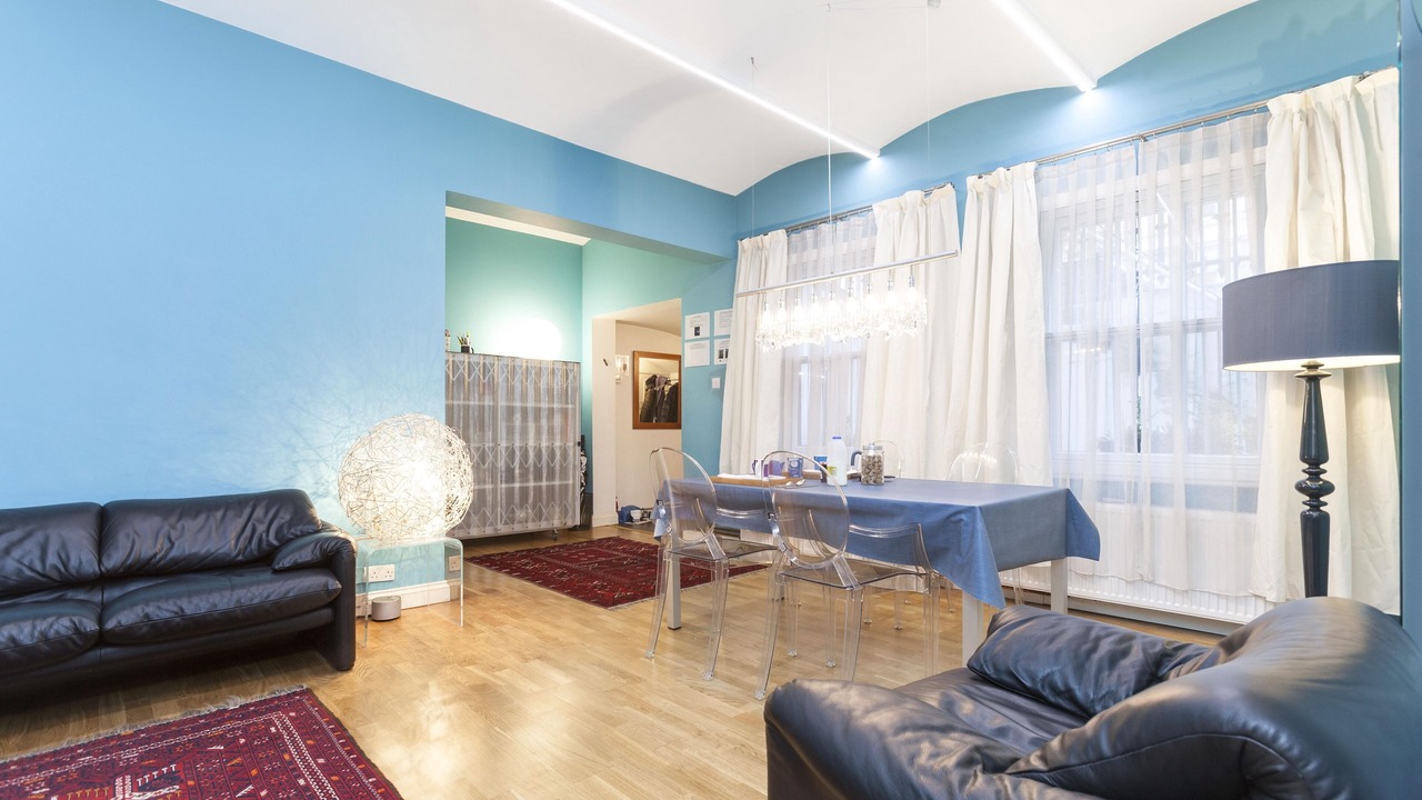 Photo of Others in South Kensington