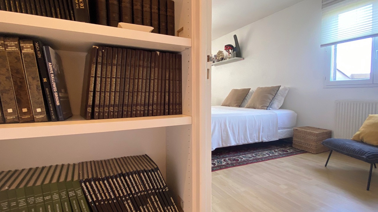 Photo of Bedroom in Saix