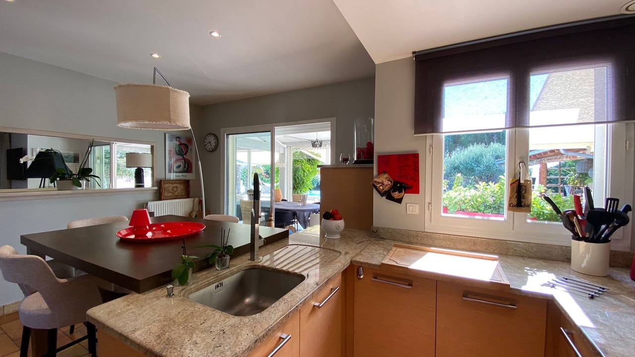 Photo of Kitchen in Saix