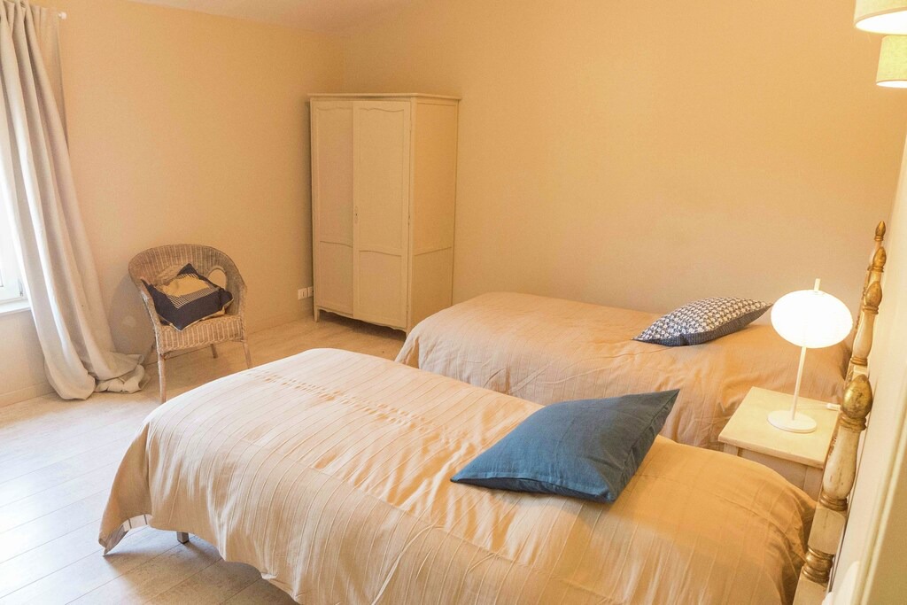 Photo of Bedroom in Loupia