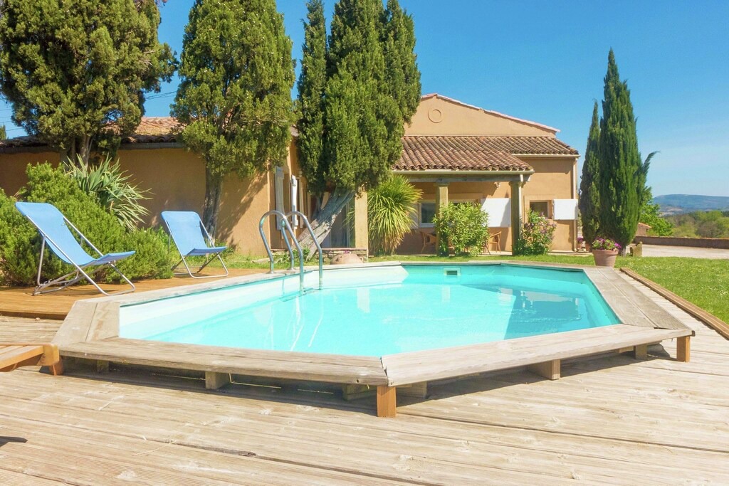 Photo of Outdoor in Loupia