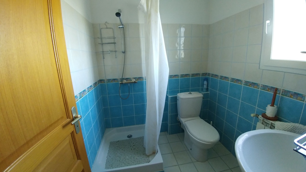 Photo of Bathroom in Uzes