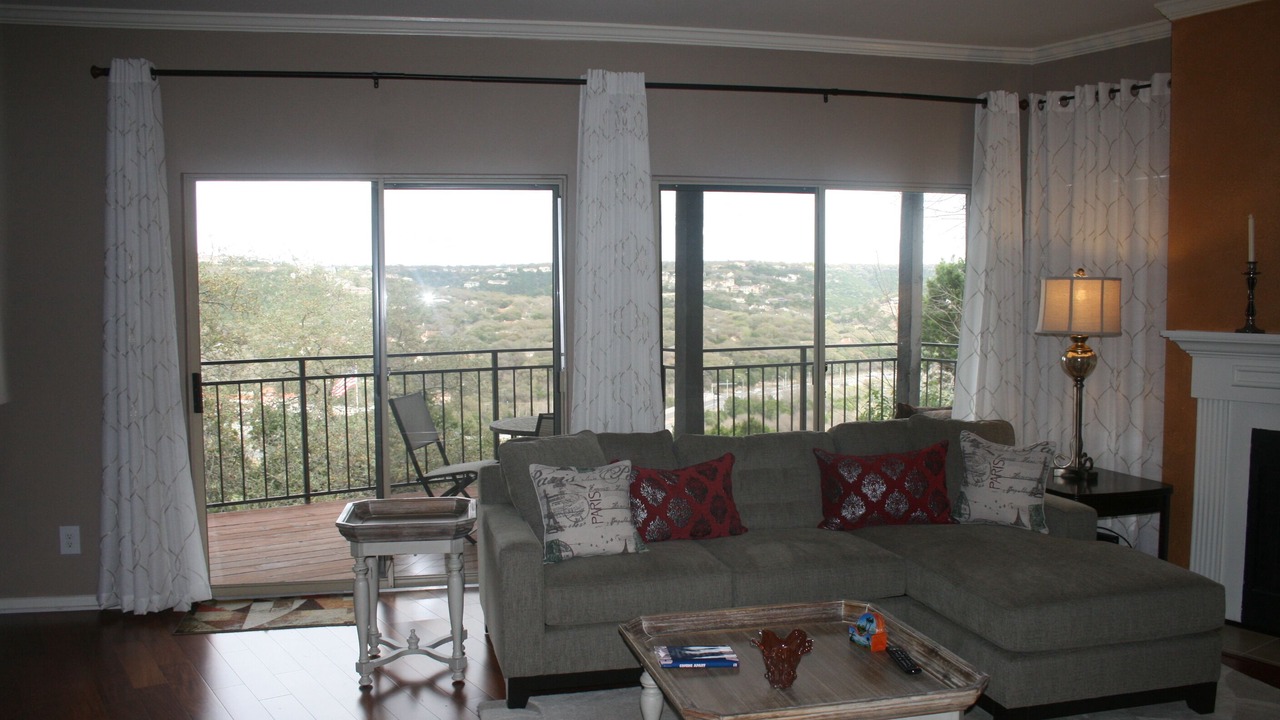 Photo of Livingroom in Shepherd Mountain