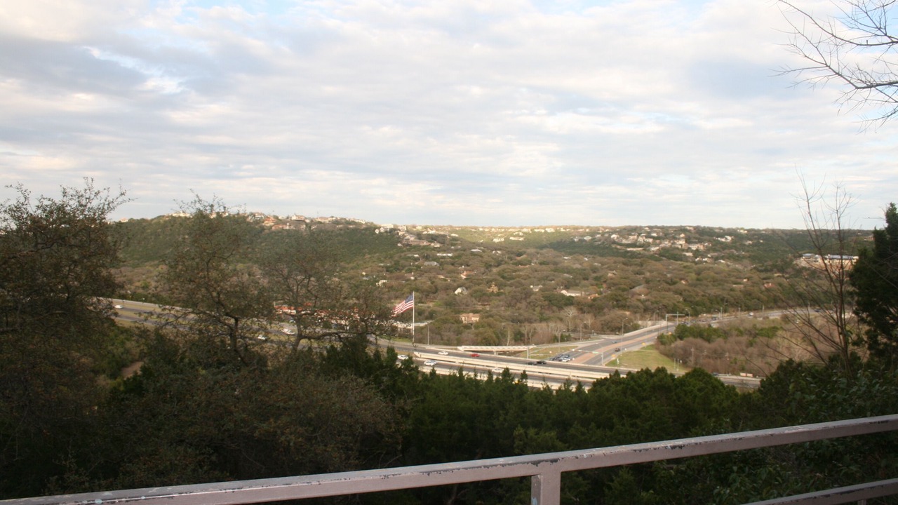 Photo of Patio Balcony in Shepherd Mountain