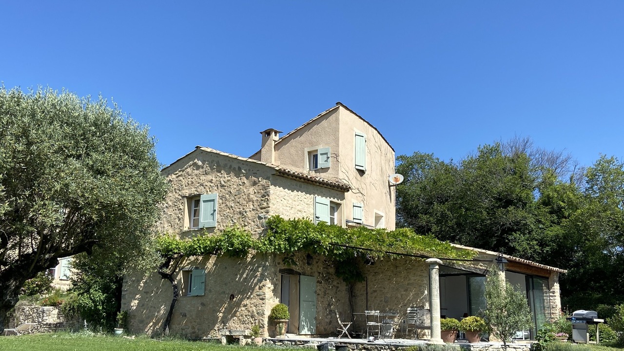 Photo of Outdoor in Pierrerue