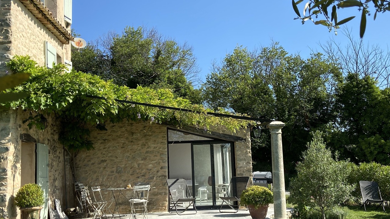 Photo of Patio Balcony in Pierrerue