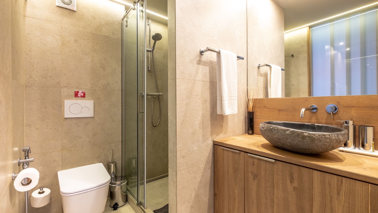 Photo of Bathroom in El Camp de l'Arpa del Clot