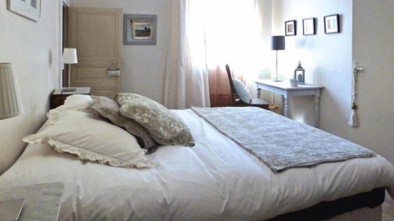 Photo of Bedroom in Caderousse