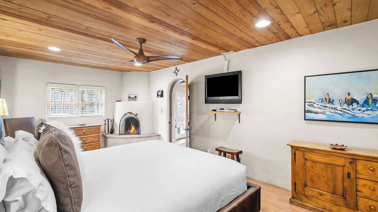 Photo of Bedroom in Historic Eastside
