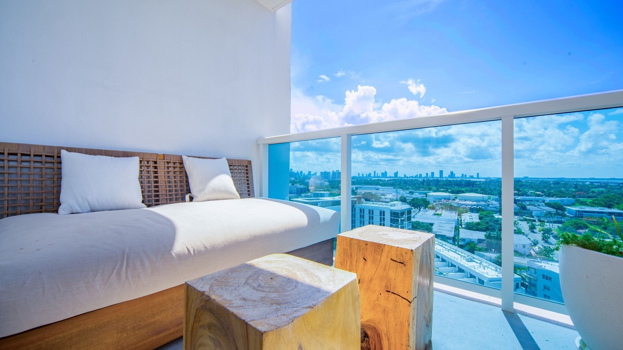 Photo of Patio Balcony in South Beach