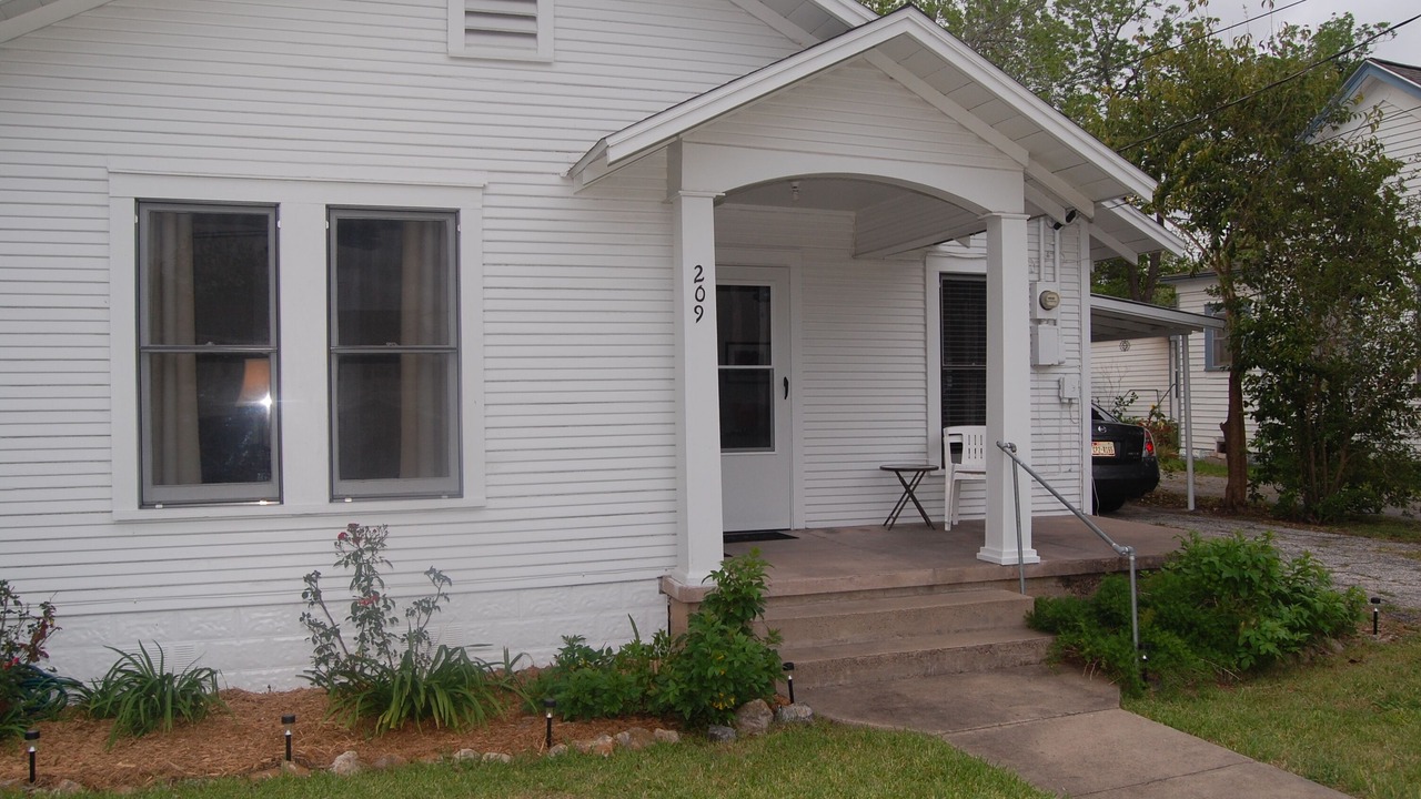 Photo of Outdoor in Shiner