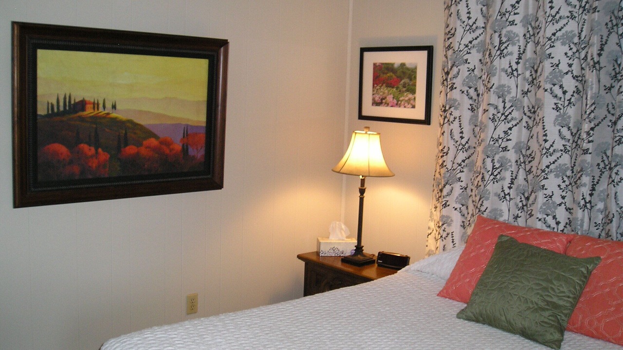 Photo of Bedroom in Shiner