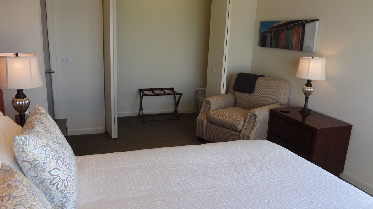 Photo of Others in North Admiral