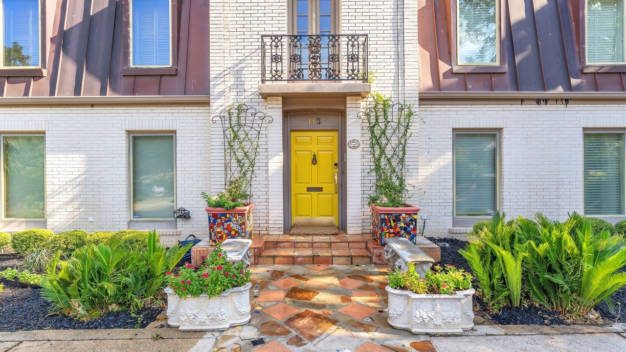Photo of Outdoor in Oak Park - Northwood