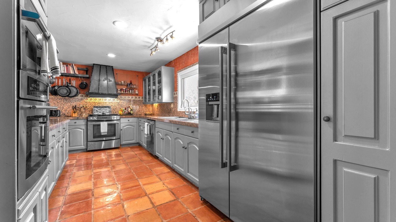 Photo of Kitchen in Oak Park - Northwood