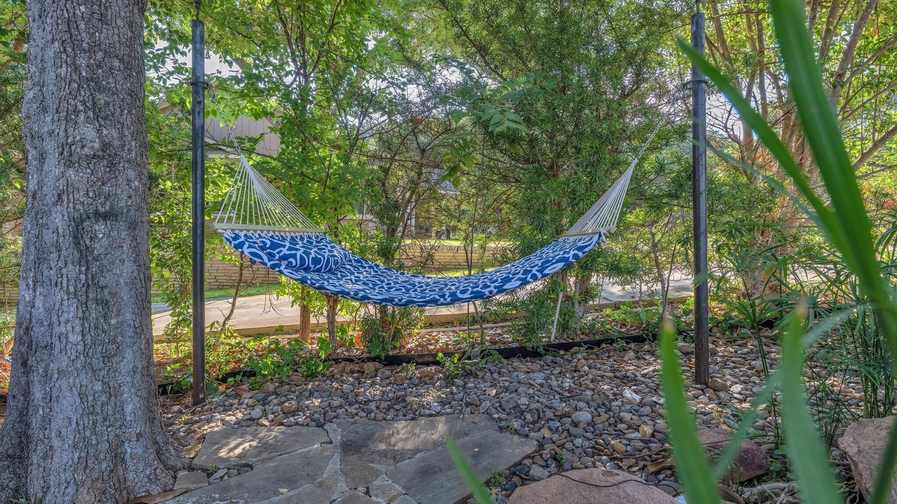 Photo of Outdoor in Oak Park - Northwood