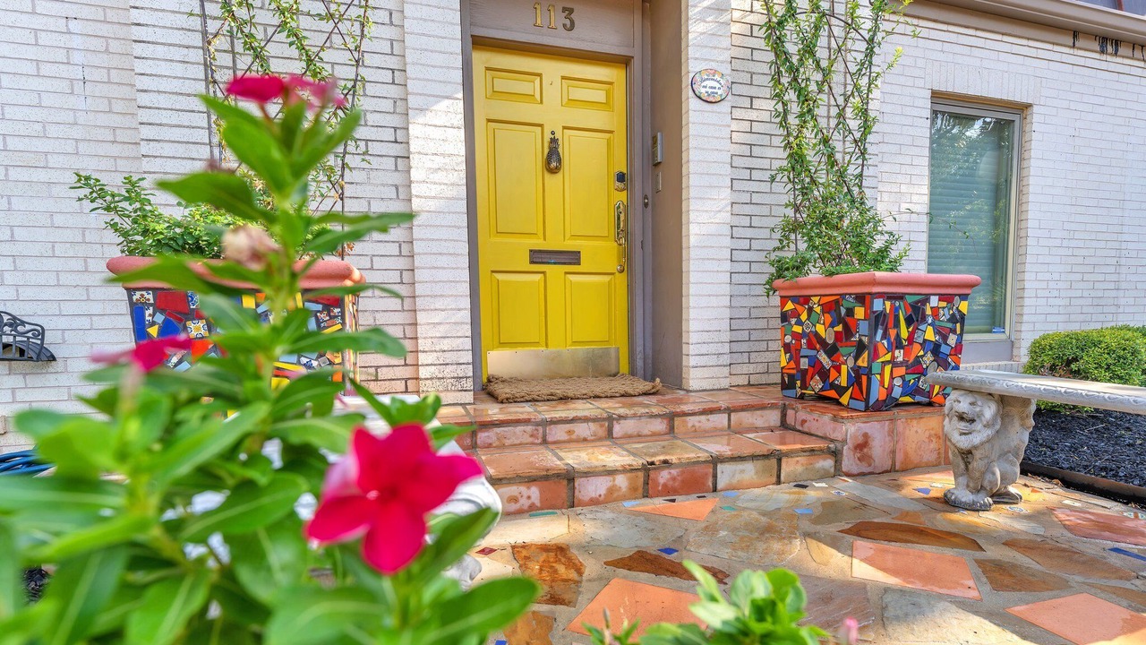 Photo of Outdoor in Oak Park - Northwood
