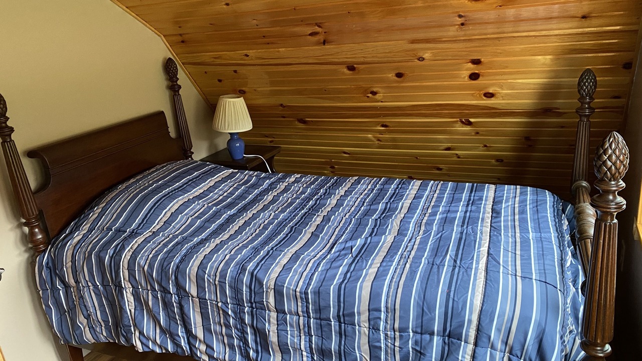 Photo of Bedroom in Homer