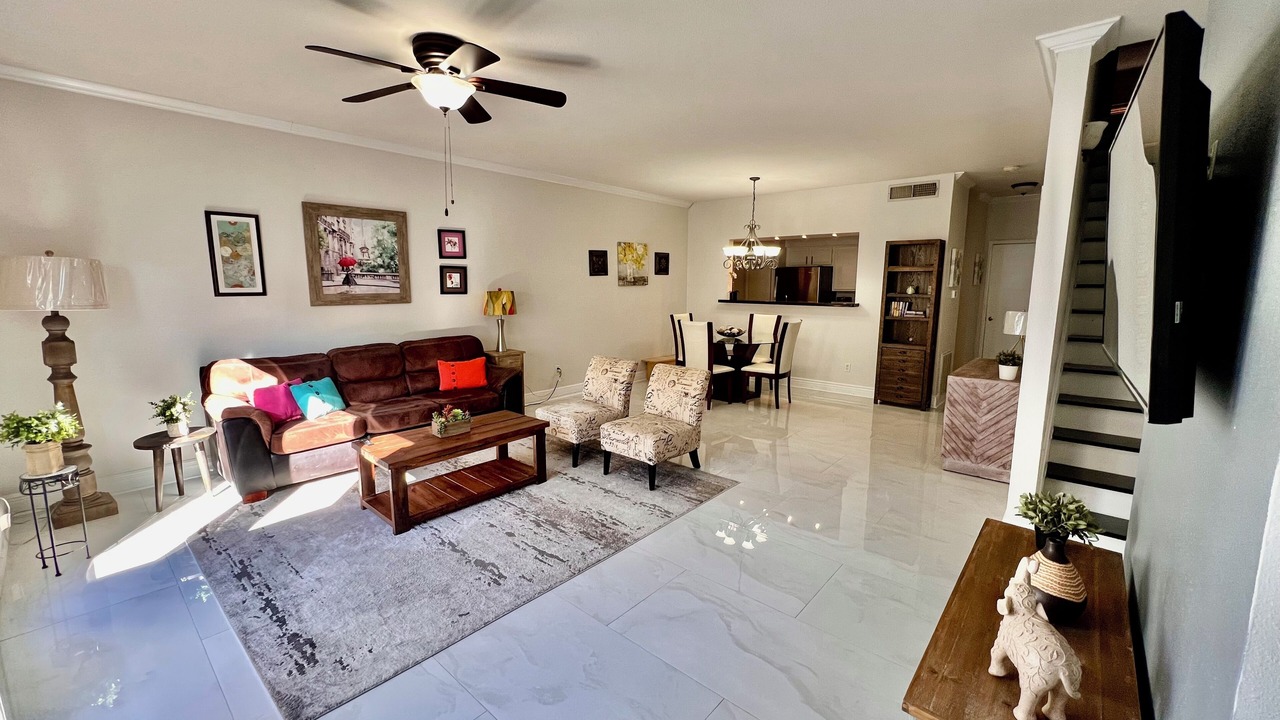 Photo of Livingroom in Briarforest