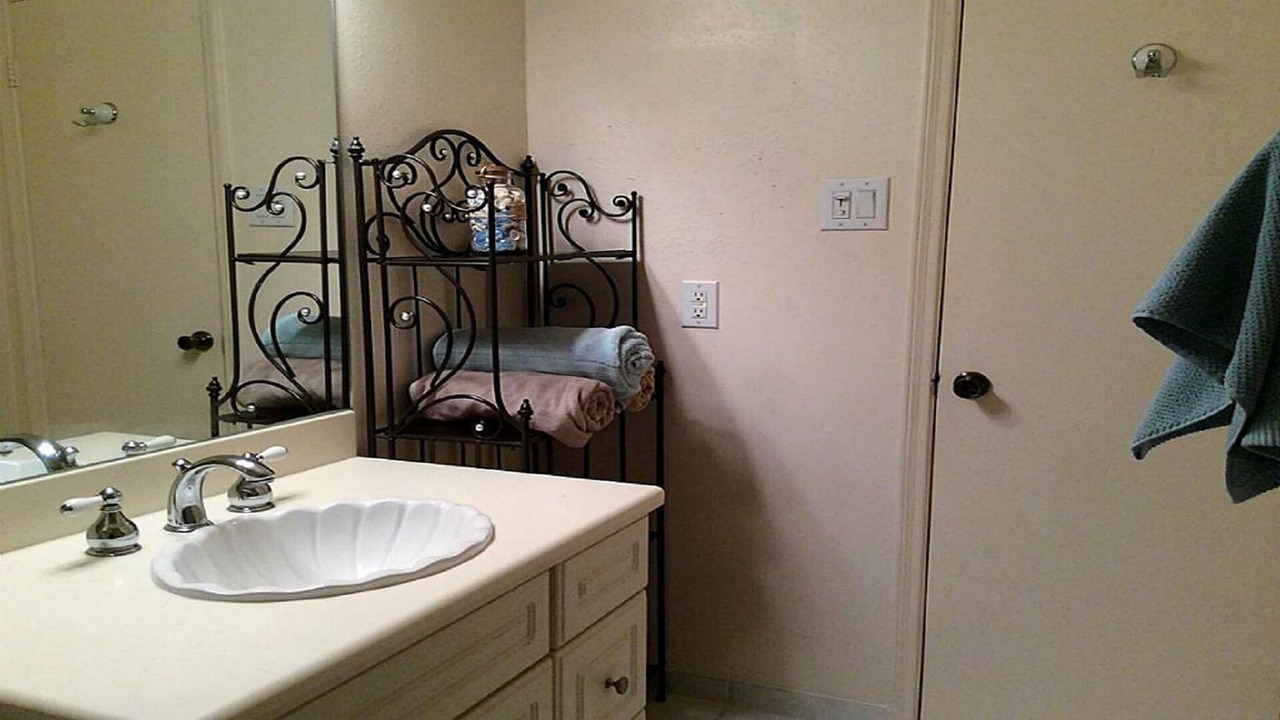 Photo of Bathroom in Briarforest