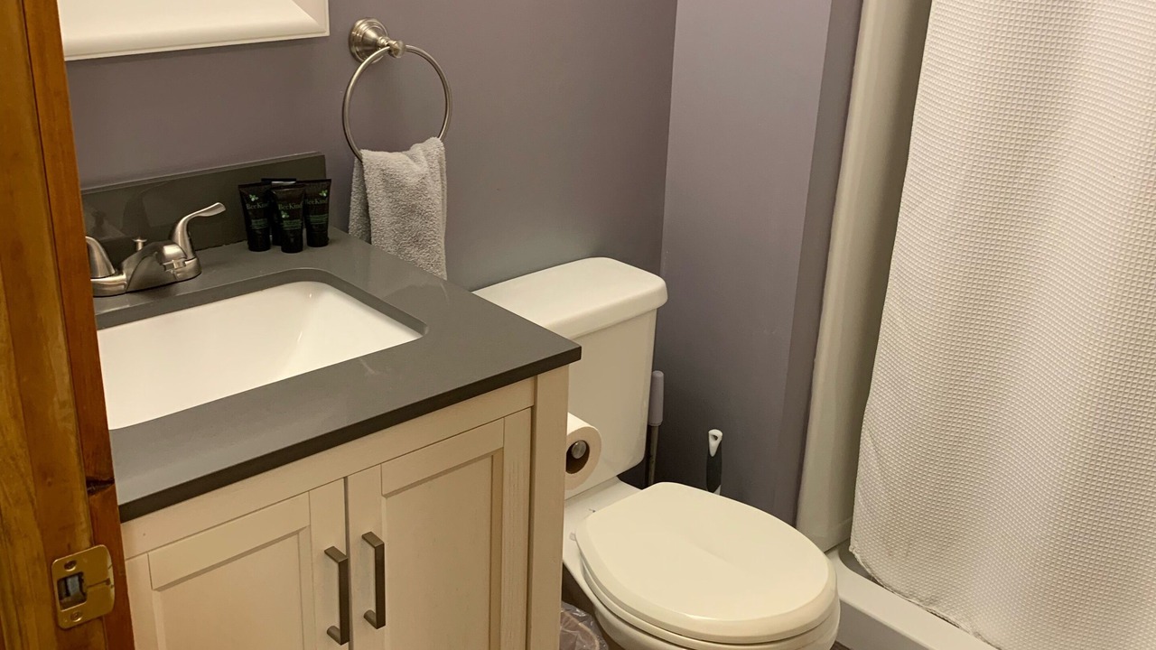 Photo of Bathroom in Paradox