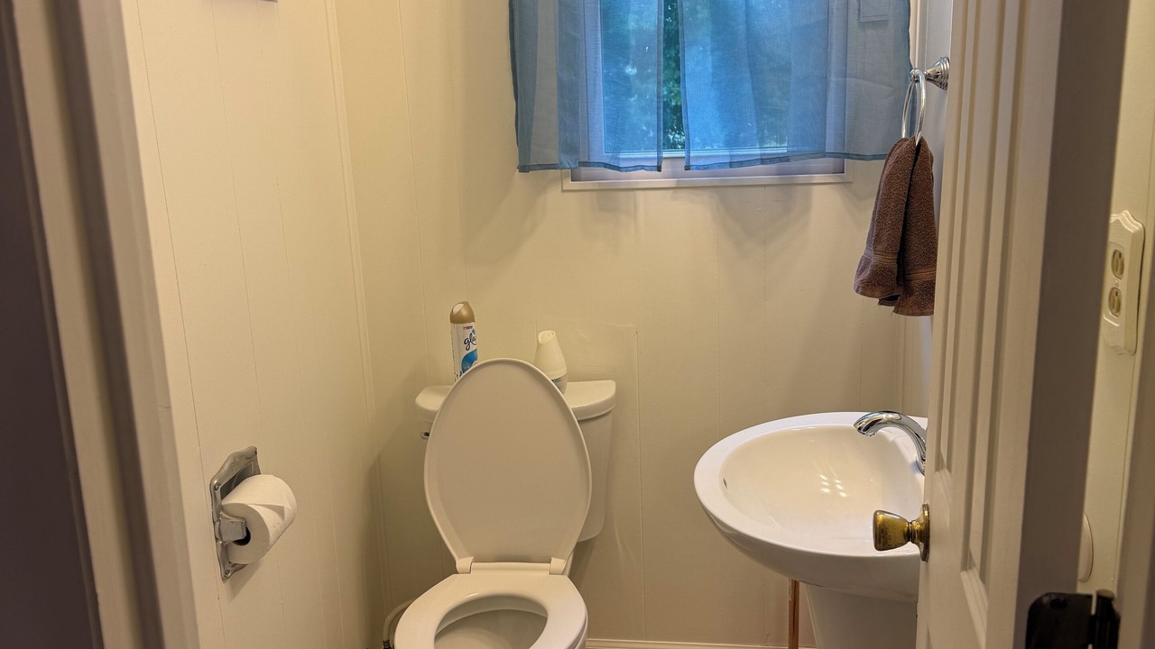 Photo of Bathroom in Springville