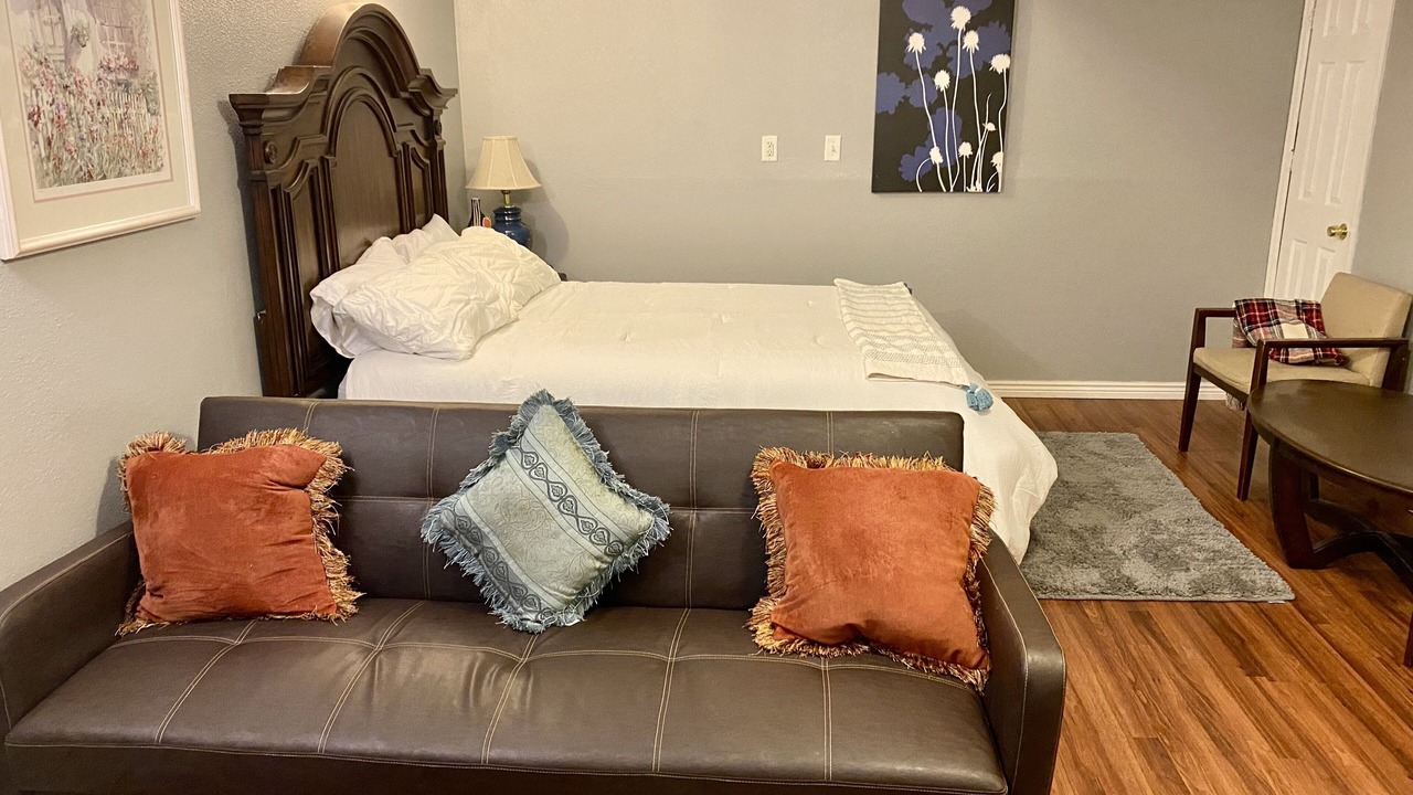 Photo of Bedroom in Green Valley Ranch
