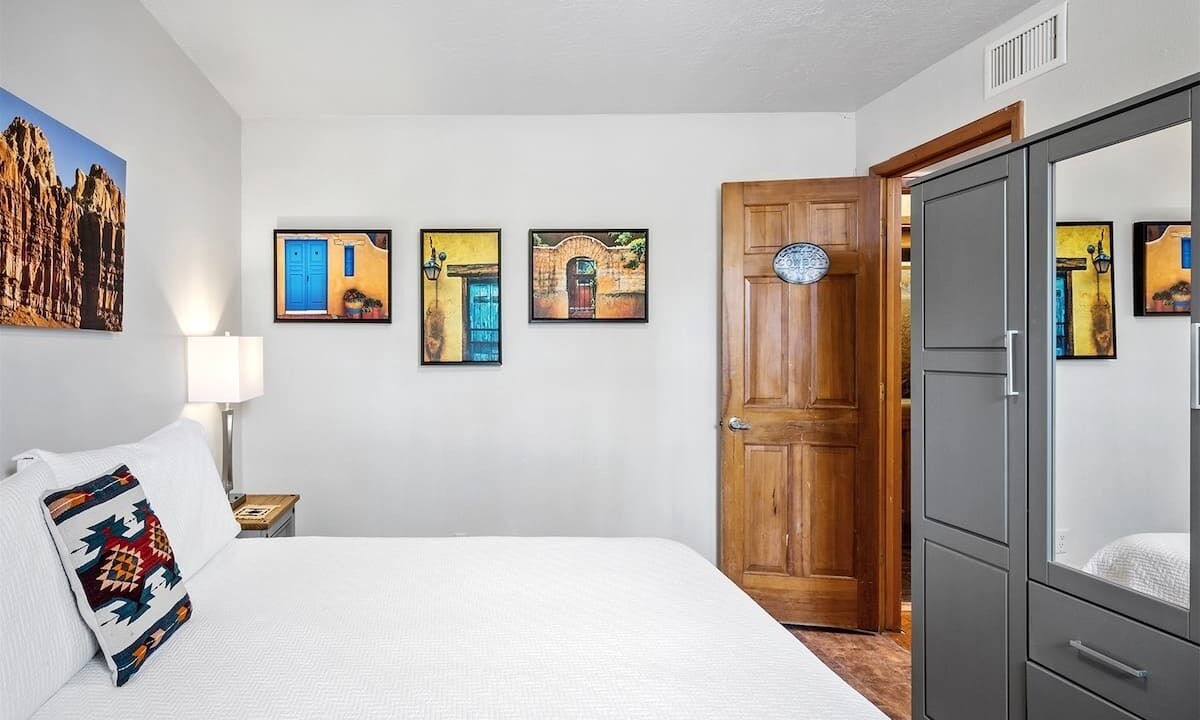 Photo of Bedroom in Northeast Santa Fe