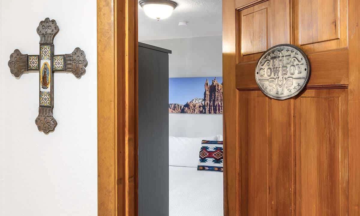 Photo of Bedroom in Northeast Santa Fe