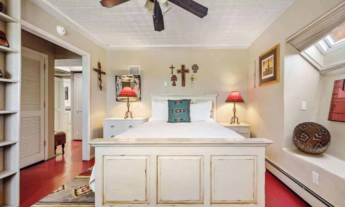 Photo of Bedroom in Northeast Santa Fe