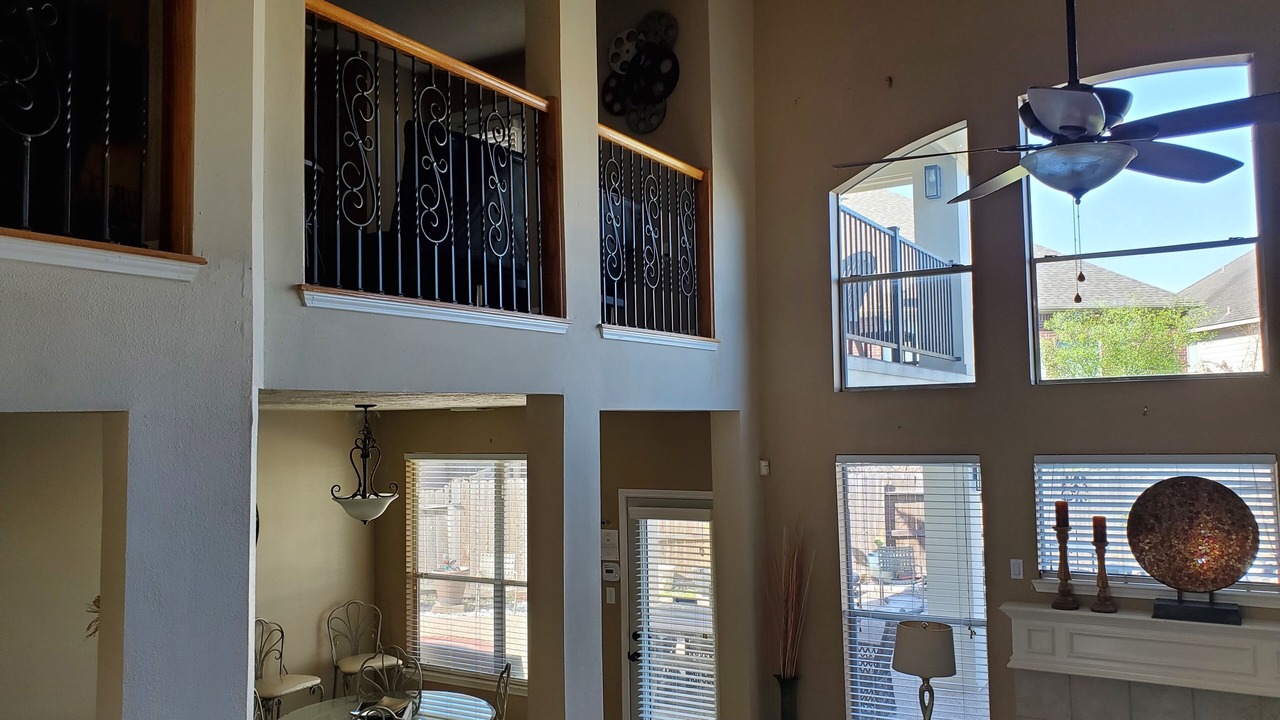 Photo of Livingroom in Northeast Houston