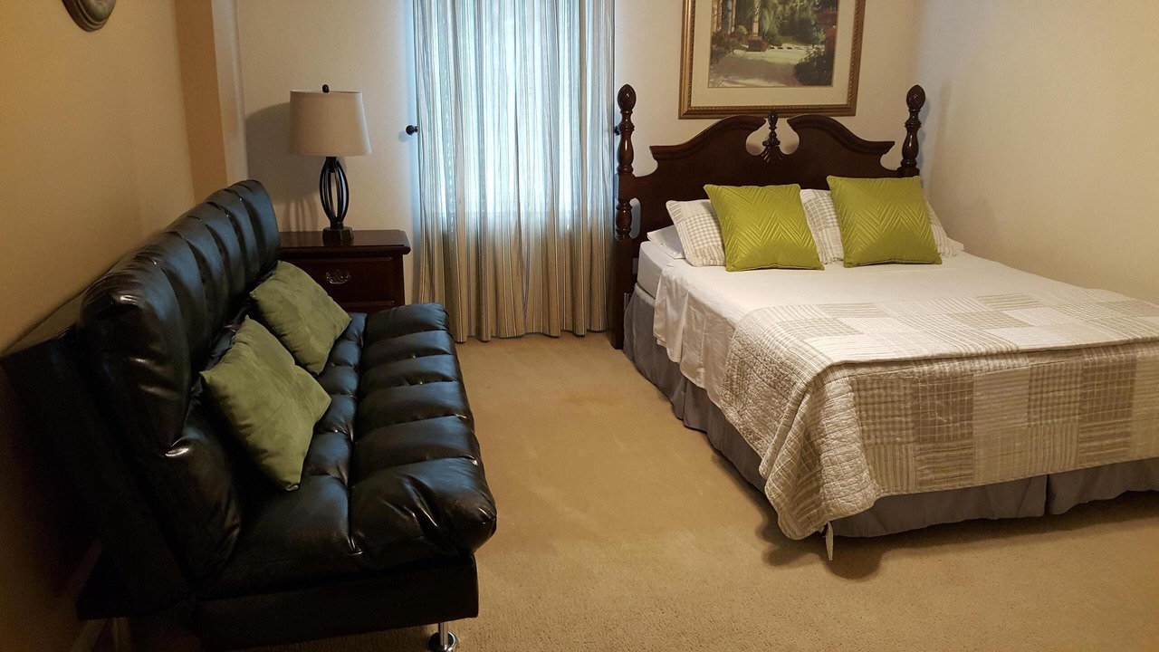 Photo of Bedroom in Northeast Houston