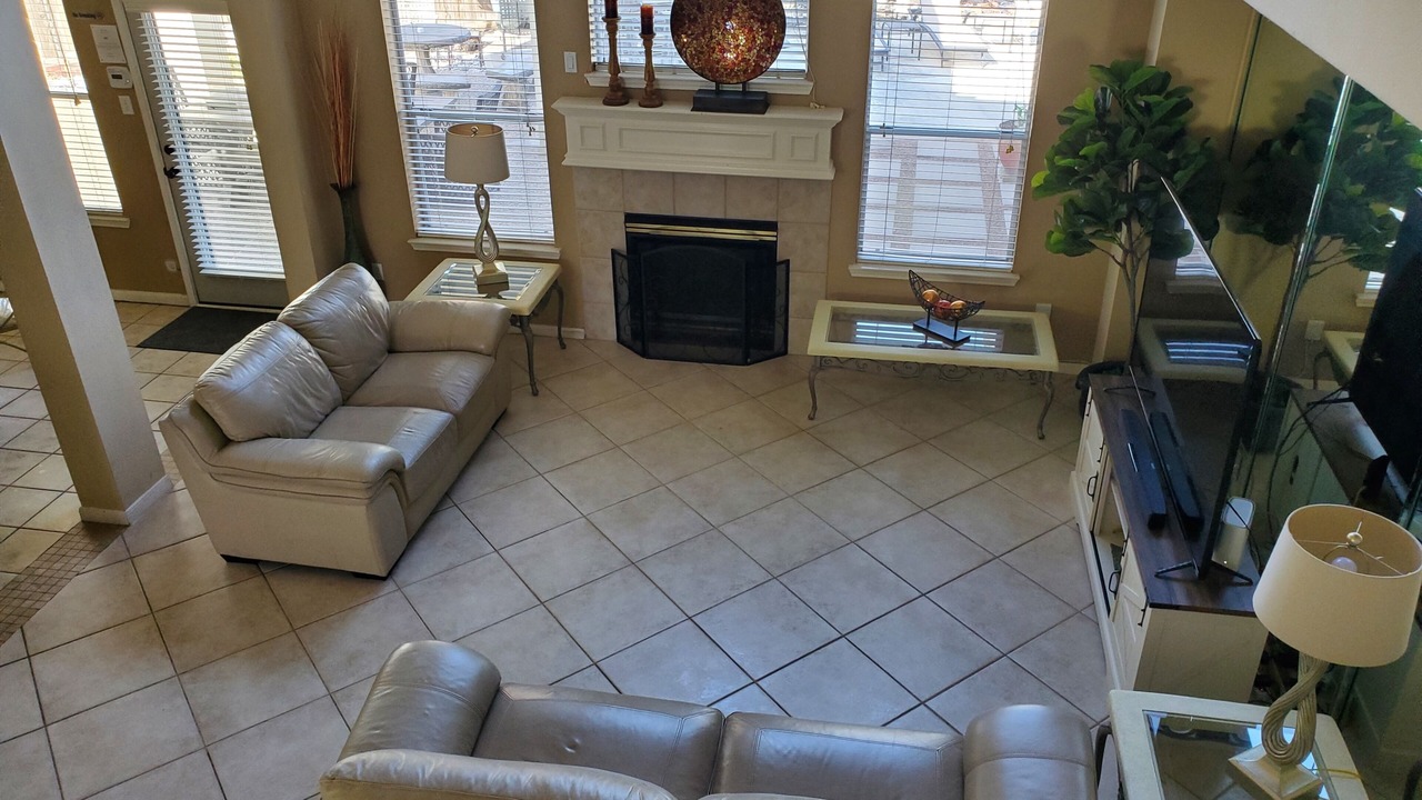 Photo of Livingroom in Northeast Houston